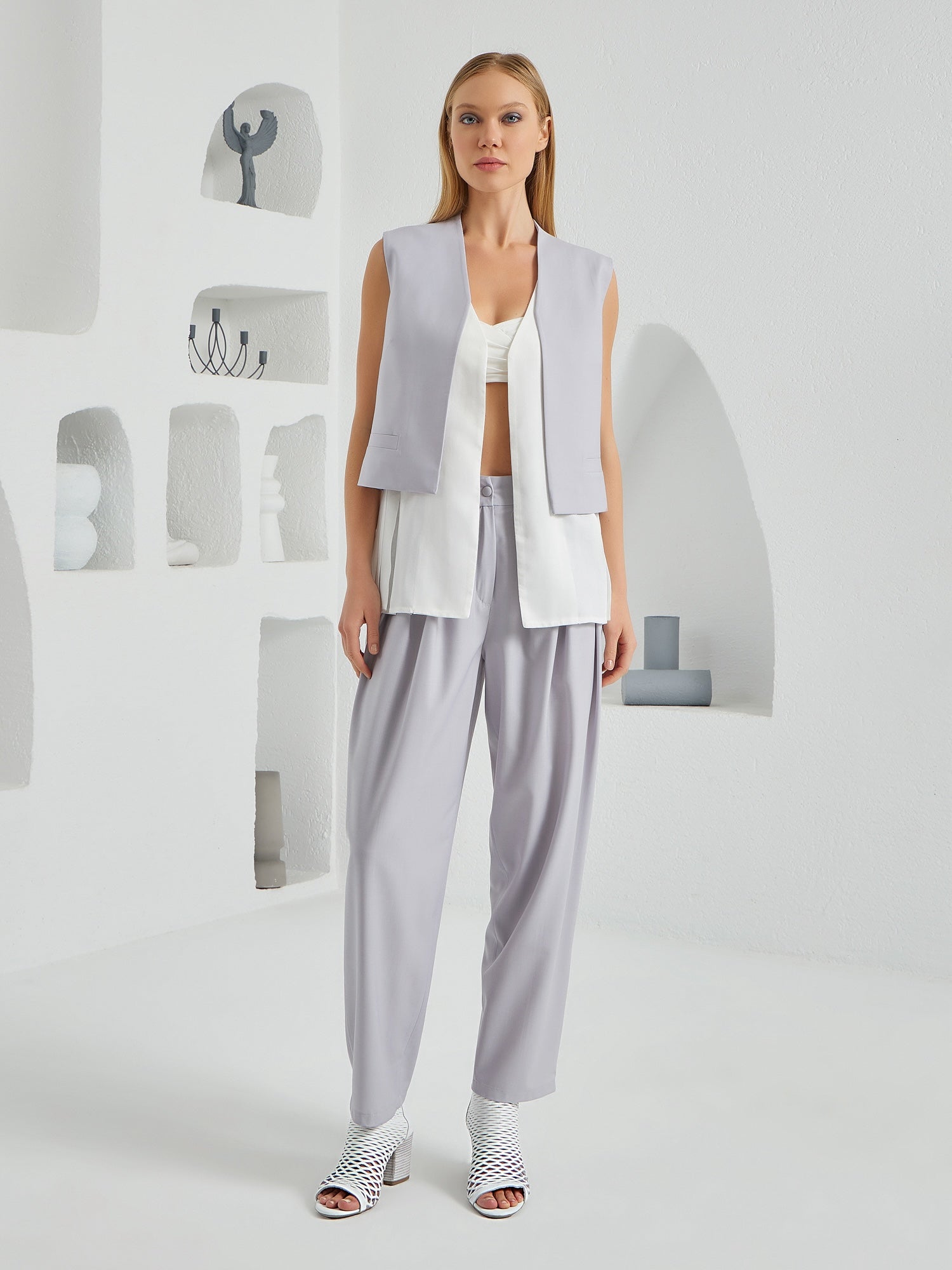 Flow Three Piece Suit Ensemble - Light Gray & White