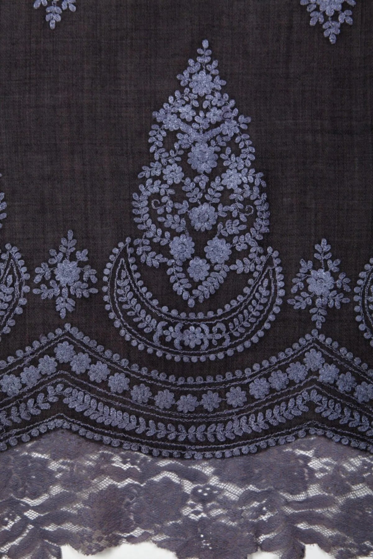 Embroidery Lace Edges Cashmere & Silk - Gray Navy