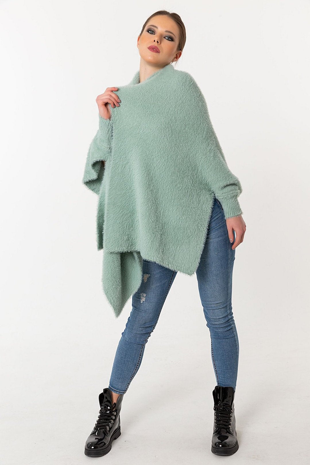 Fuzzy Poncho Shawl with Sleeves -Green Tea