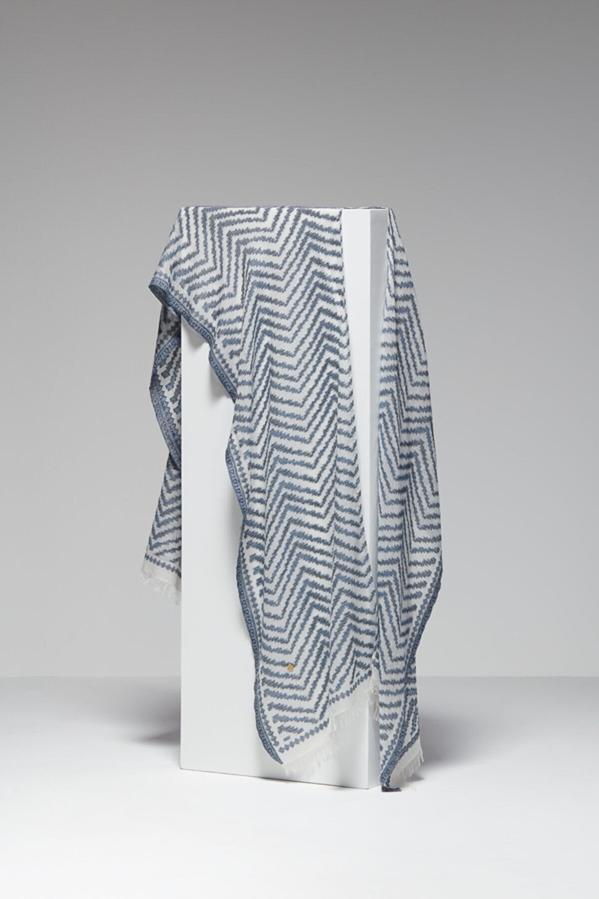 Exclusive Poncho Silk Cashmere Shawl - Blue