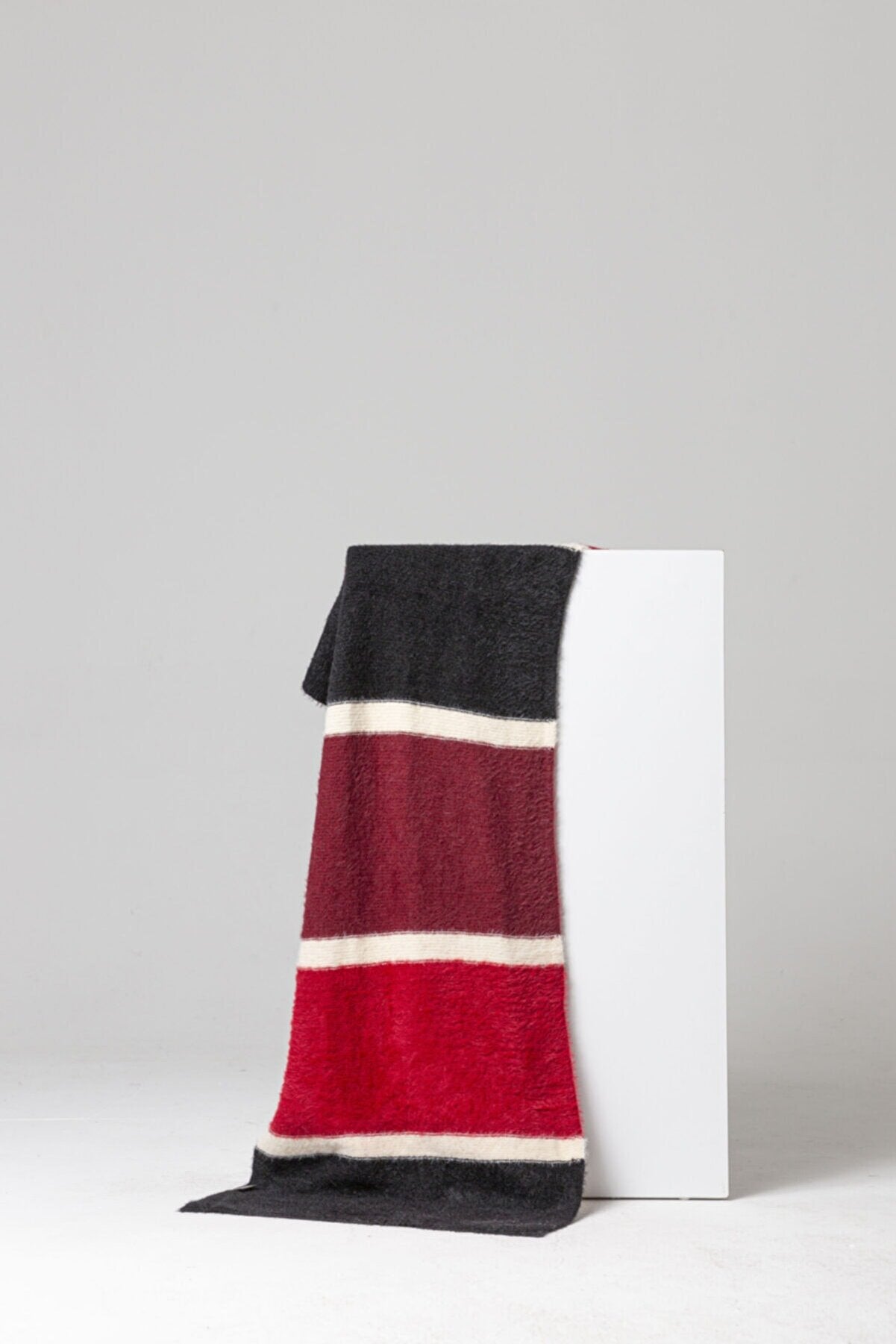 Fuzzy Fuzz Knitwear Scarves