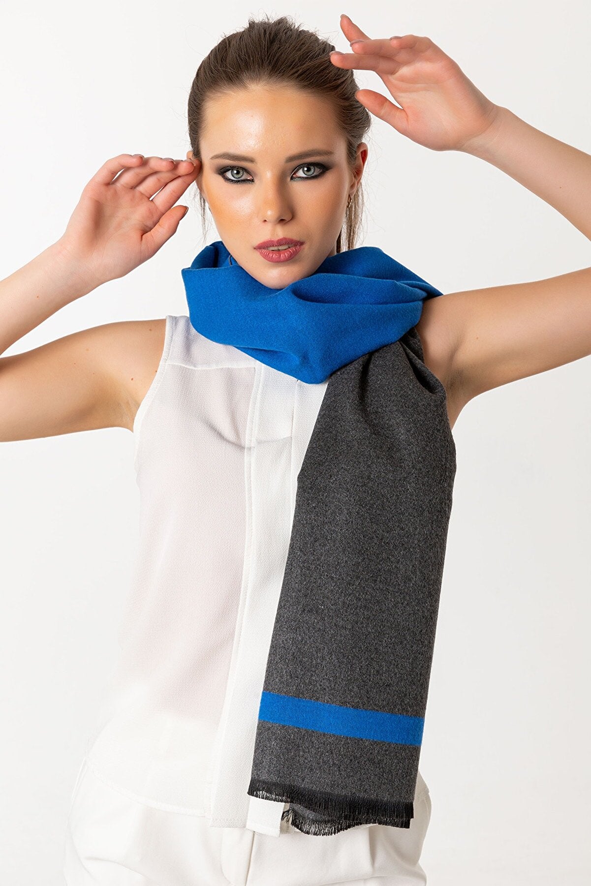 Simply Reversible Mo-shmere Rectangle Scarf - Blue